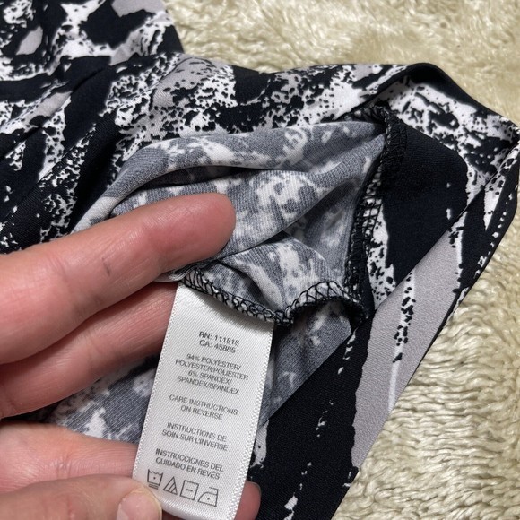 Michael Kors Sleeveless Top Womens Size Small‎ Black White Gray Keyhole Neck - Picture 4 of 7